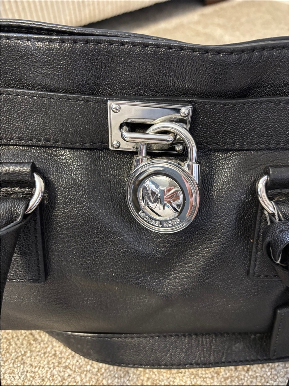 Michael Kors black pebbled leather purse - Picture 4 of 9